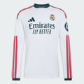 Jersey adidas Real Madrid local.
