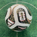 Adidas mini balon trionda Final.